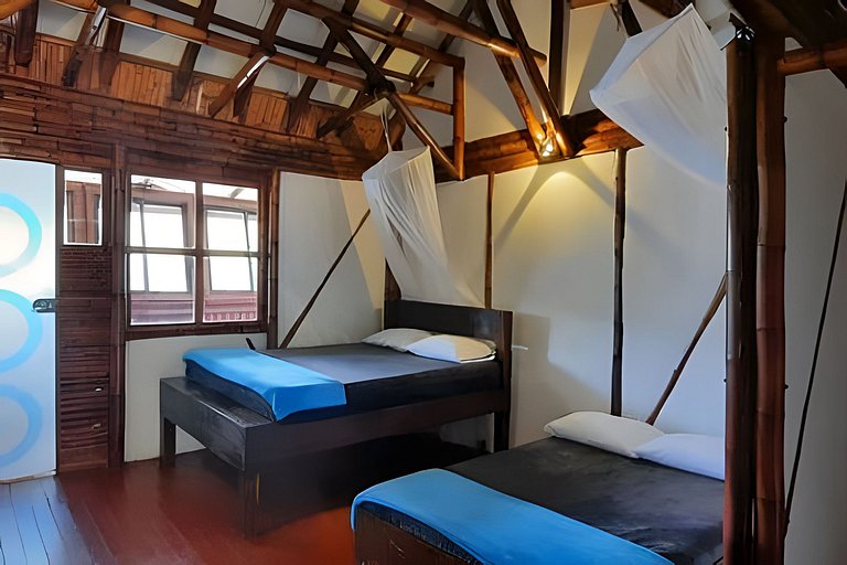 Cabin on the Shores of Lake Nature and Fun