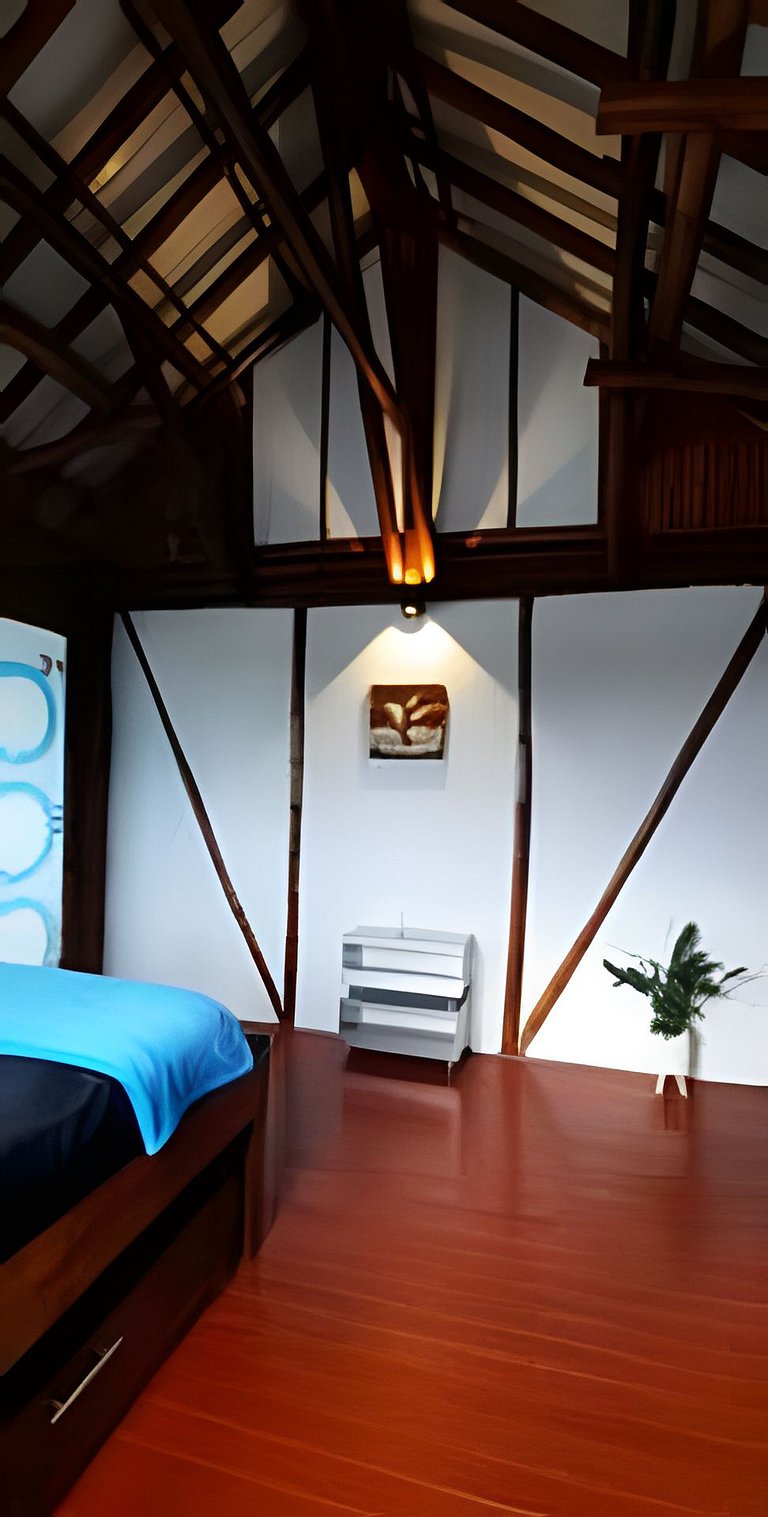 Cabin on the Shores of Lake Nature and Fun