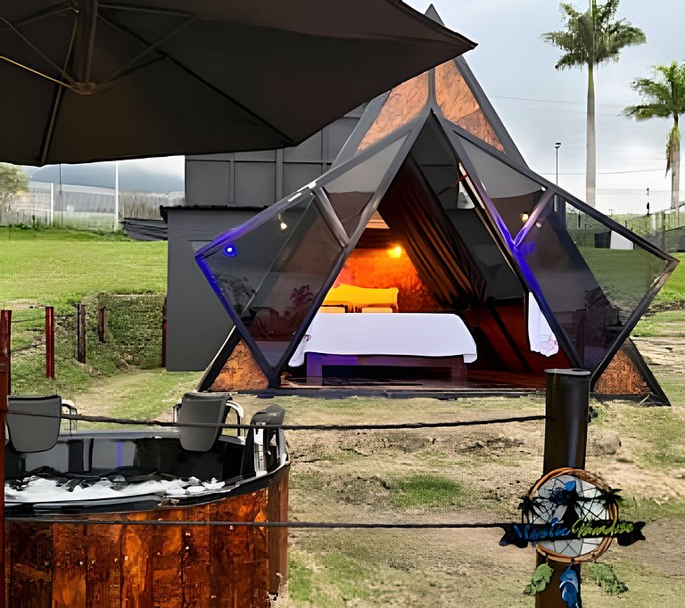 Luxury Glamping at Lake Calima