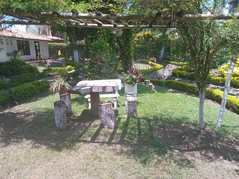 Casa Campestre Santa Elena