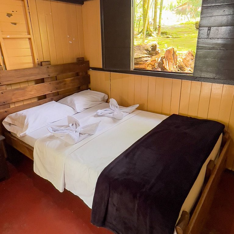 **Romantic Getaway in a Cabin, Mystic Natural**