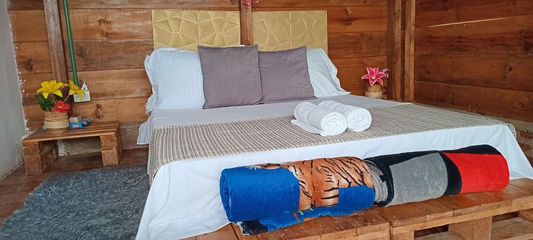 Experience luxury glamping in El Cerrito, Valle del Cauca.