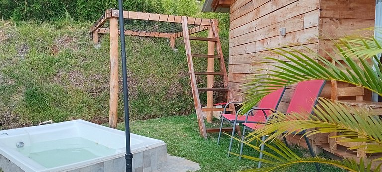 Experience luxury glamping in El Cerrito, Valle del Cauca.