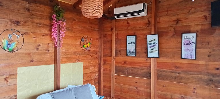 Experience luxury glamping in El Cerrito, Valle del Cauca.