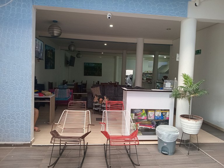 Cozy Room in the Heart of Santa Elena