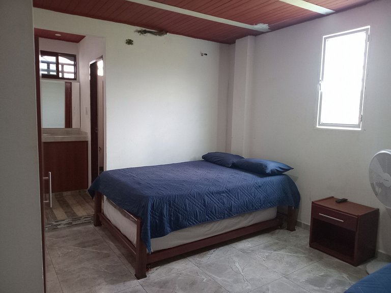 **Habitación Familiar Zamora**