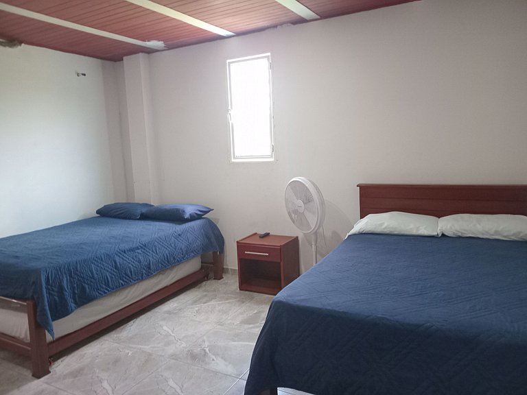 **Habitación Familiar Zamora**