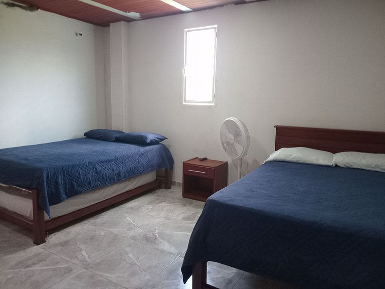 **Habitación Familiar Zamora**