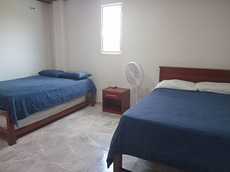 **Habitación Familiar Zamora**