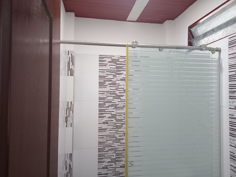 Cozy Room in the Heart of Santa Elena