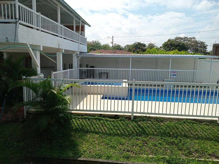 Acogedora habitación en el corazón de Santa Elena