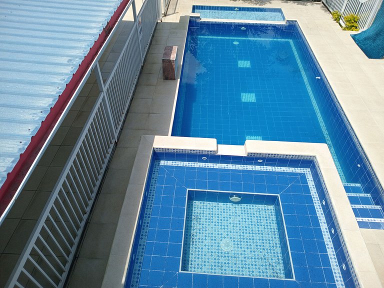 Cozy Room in the Heart of Santa Elena