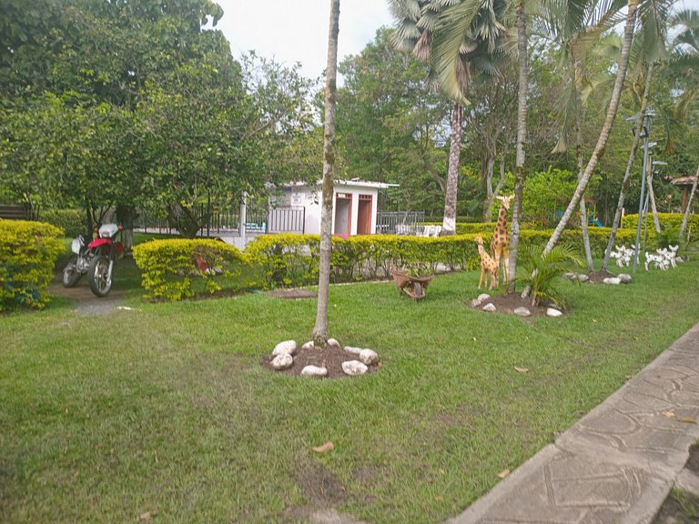 Family Cabins Zamora