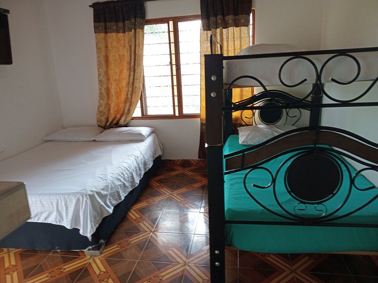 Zamora Cabins: Comfort in Nature