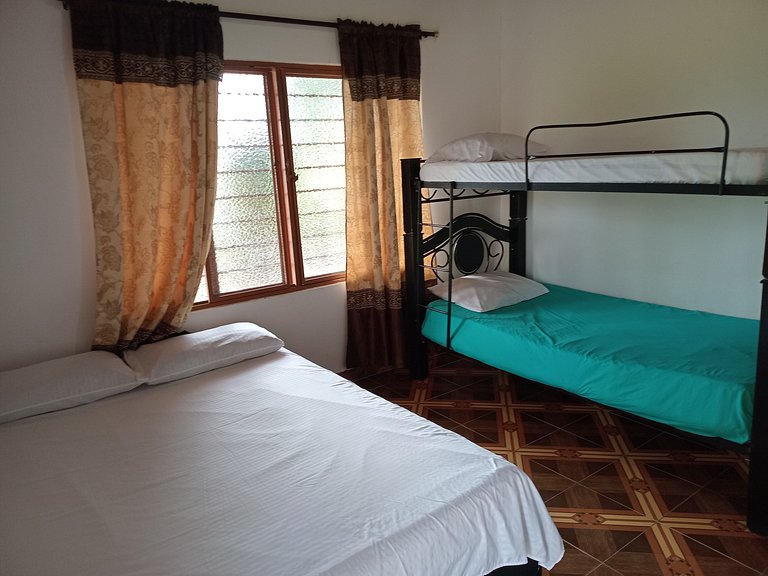 Zamora Cabins: Comfort in Nature