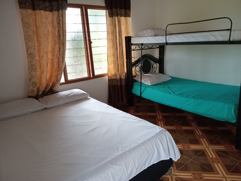 Zamora Cabins: Comfort in Nature