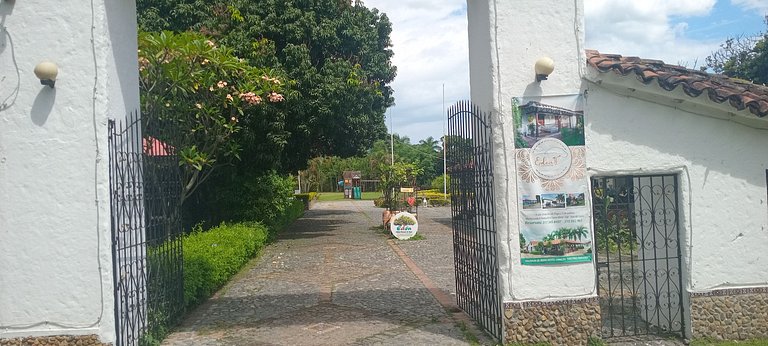 Descanso Perfecto en El Edén
