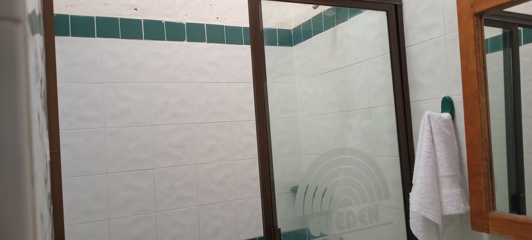 Suite Ejecutiva para cuatro personas