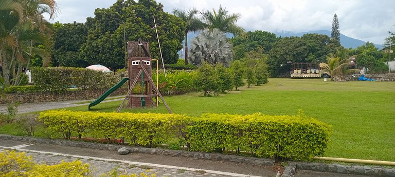 Confort Familiar en Santa Elena
